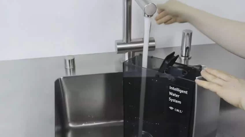 jura coffee machine water tank